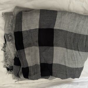 Burberry scarf